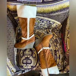 Brown suede fur lined platform boots